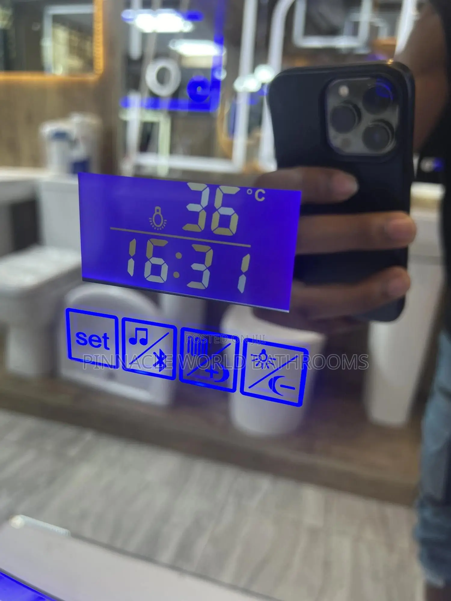 80x80cm Bluetooth 3 LED Light Mirror