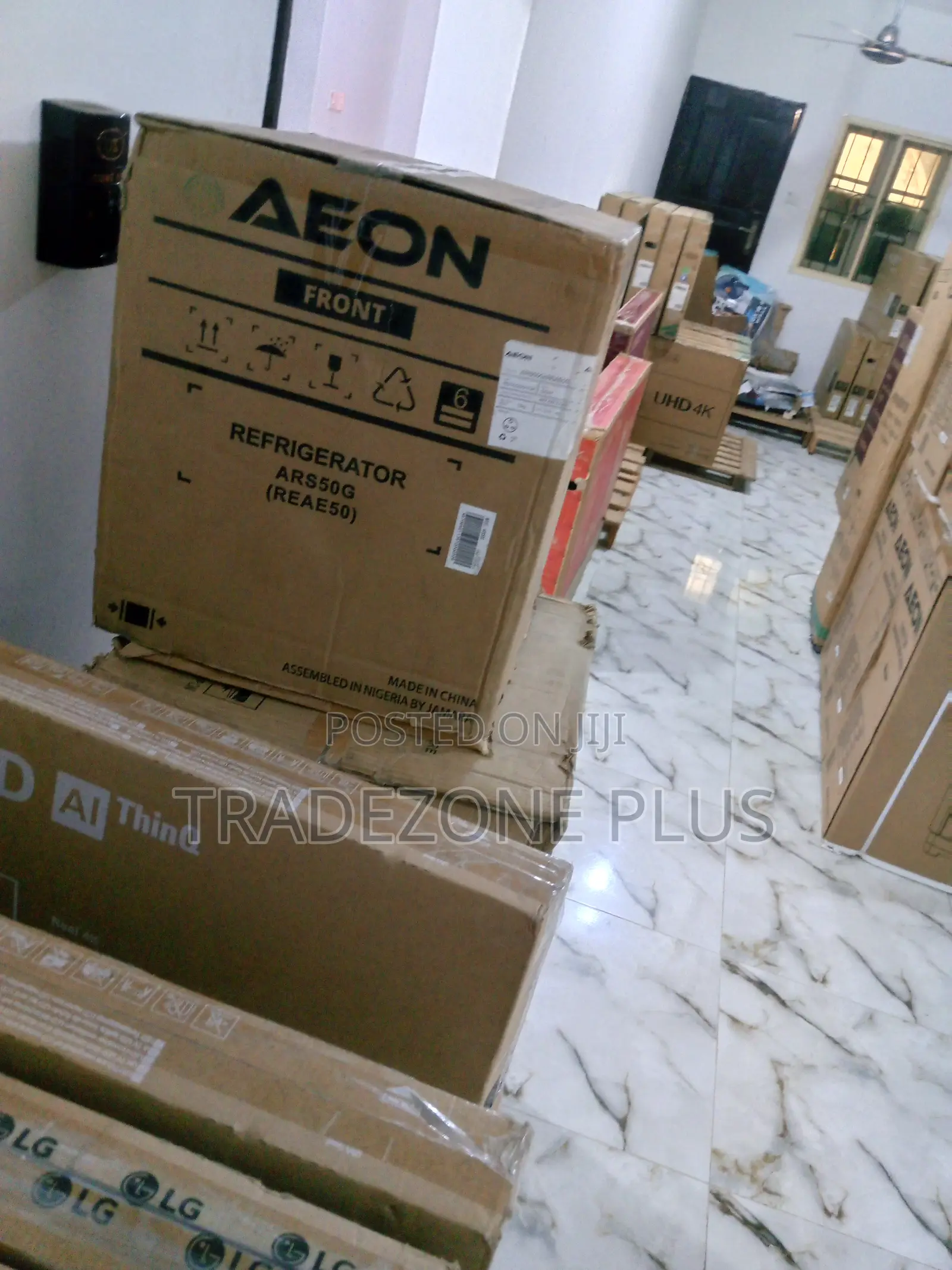 Quality Bedside 45ltr Aeon Refrigerator