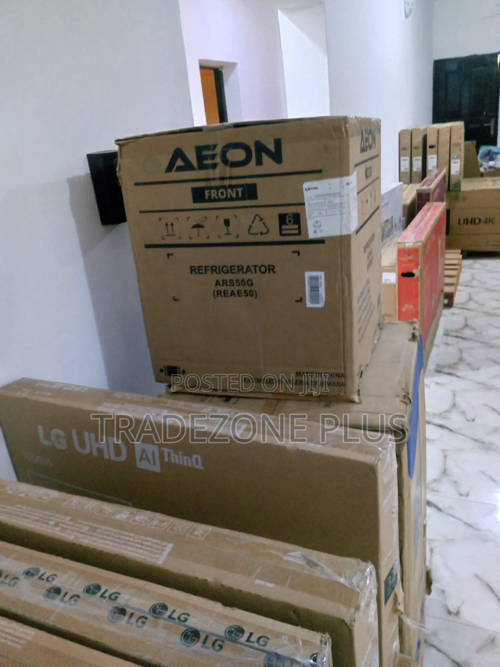 Quality Aeon Bedside Refrigerator 45ltr