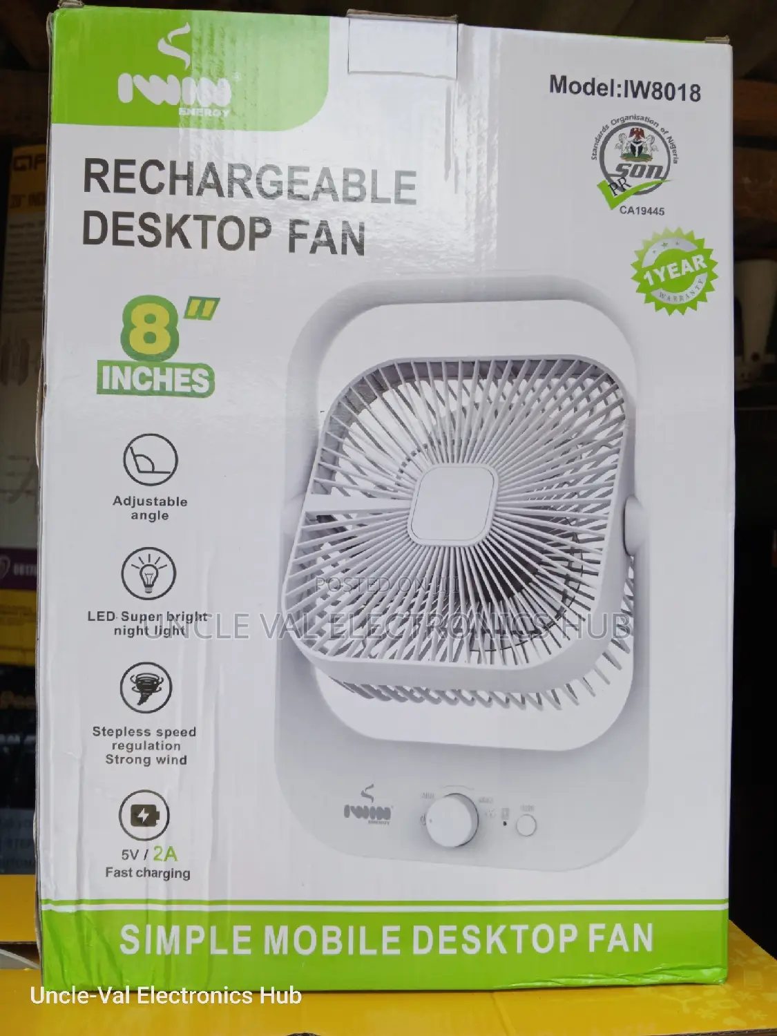 Iwin 8" Rechargeable Desktop Fan