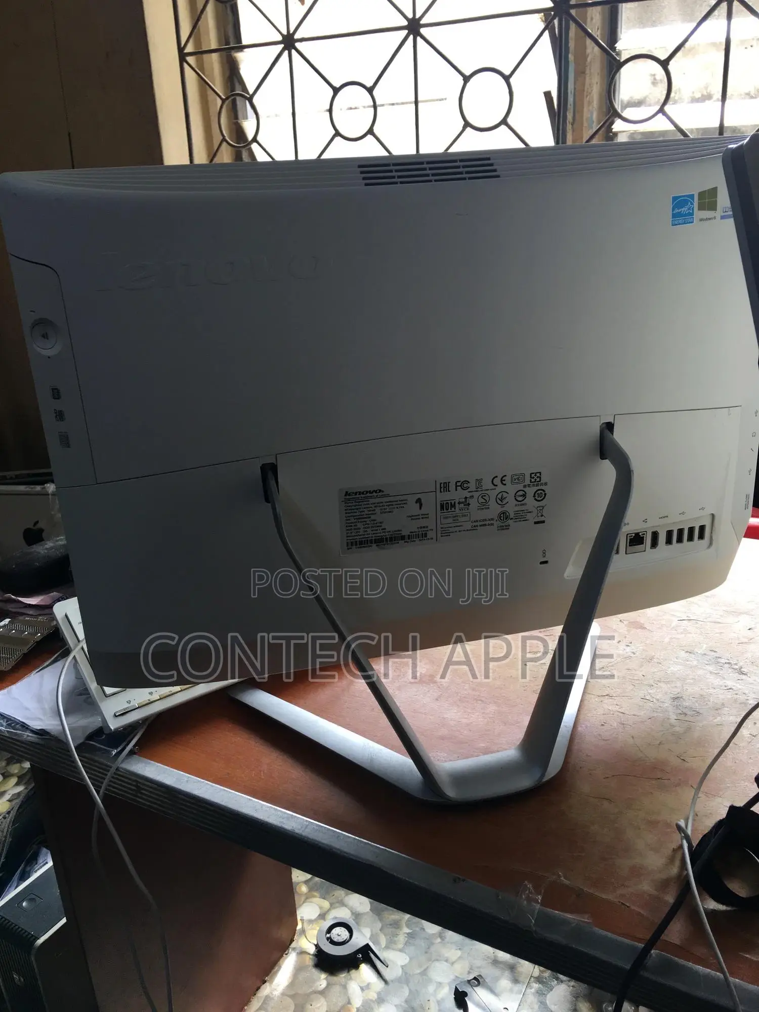 Desktop Computer Lenovo 4GB Intel Core I3 HDD 500GB