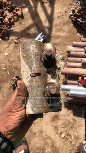 Fairly Used Scaffolding Clip/ Socket