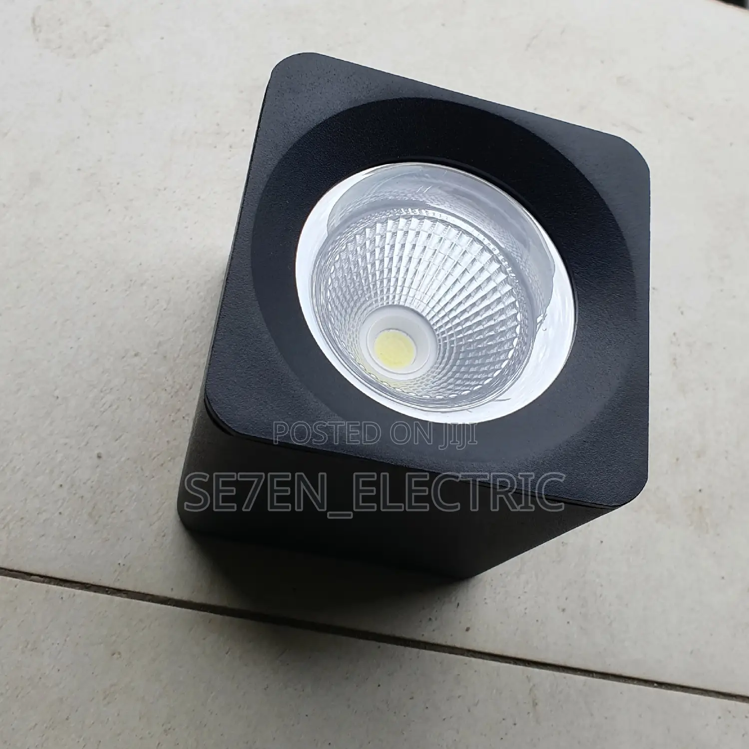 Surface Mount Downlight 10w Square Black