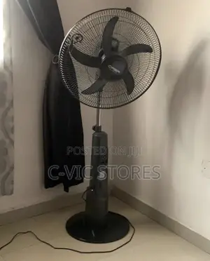 18" QASA Rechargeable Fan