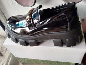 Fendi Shoe
