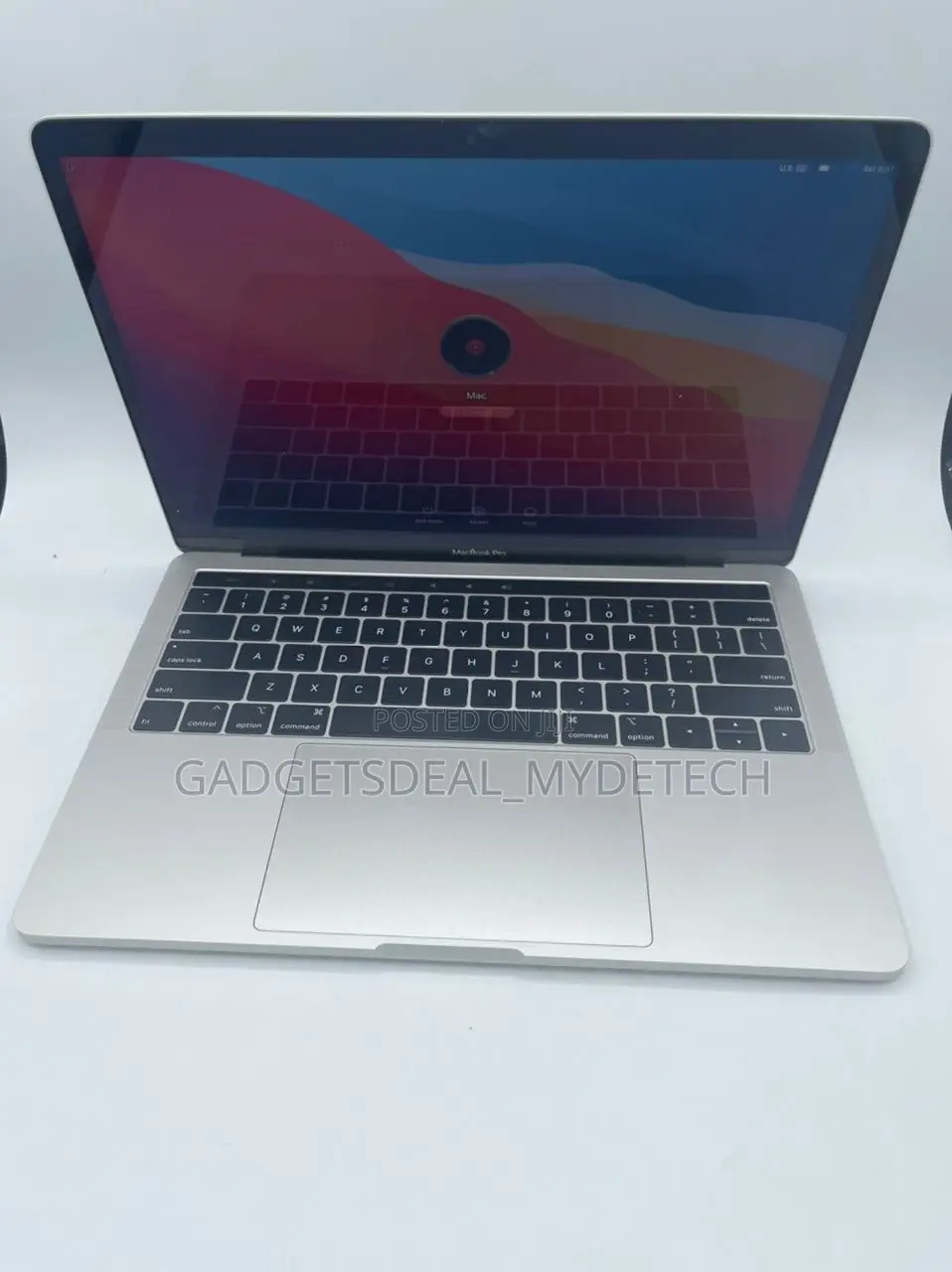 Laptop Apple MacBook Pro 2018 16GB Intel Core I7 SSD 512GB