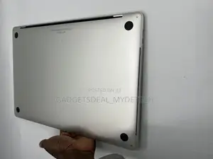 Laptop Apple MacBook Pro 2018 16GB Intel Core I7 SSD 512GB