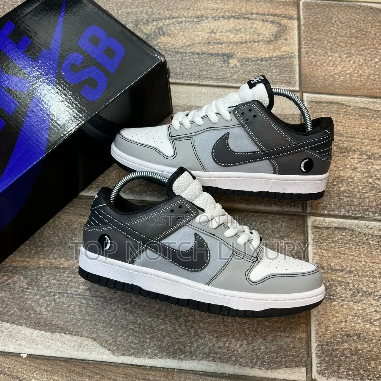 *Original Nike Dunk Sb Low Eclipse*