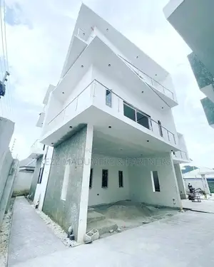 4bdrm Duplex in Dr Peter Odili , for sale