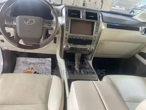 Lexus GX 460 Luxury 2015 White