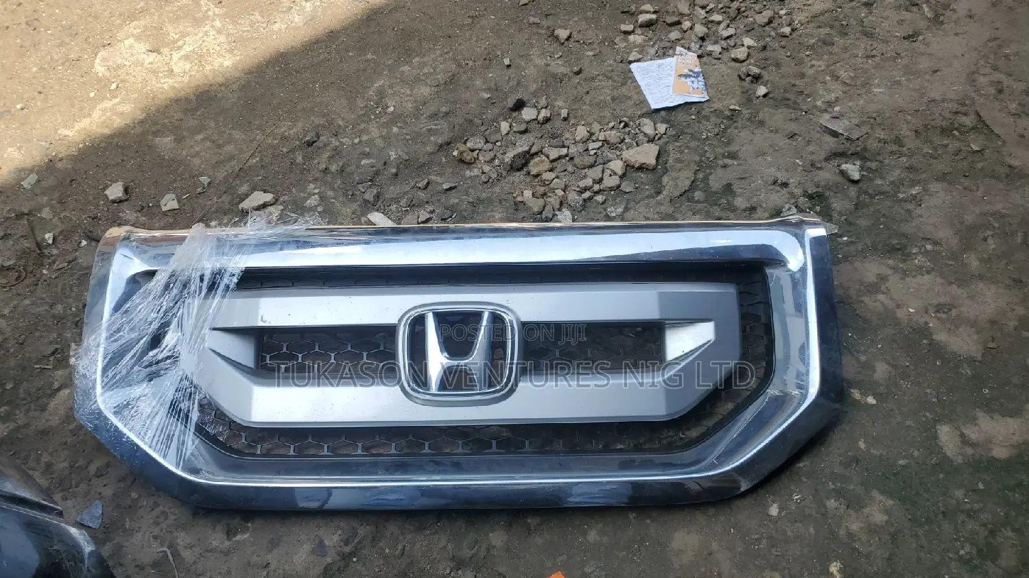 Front Grille 2009 Honda Pilot