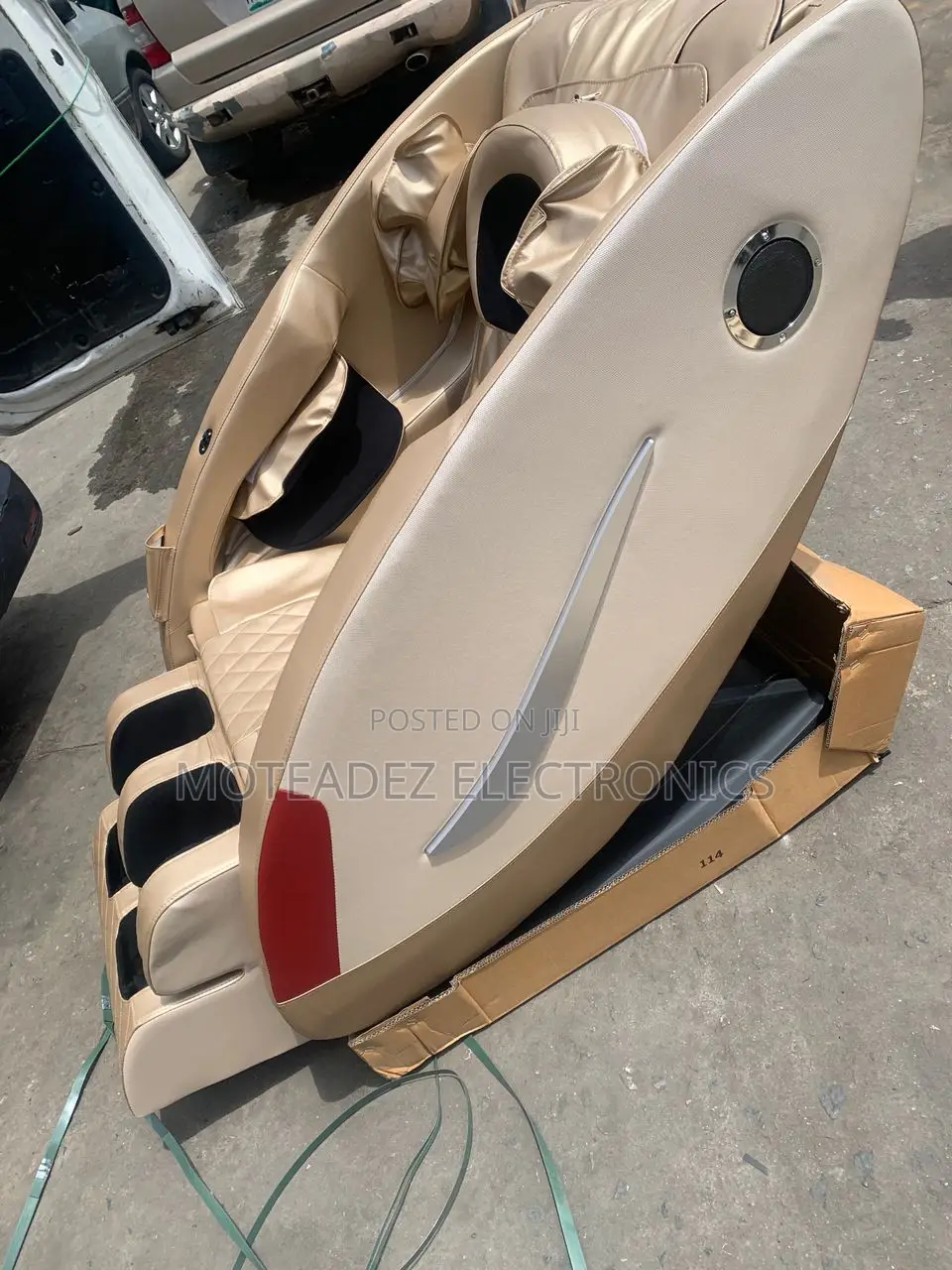 Professional Executive Multipurpose Full Body Massage Chair