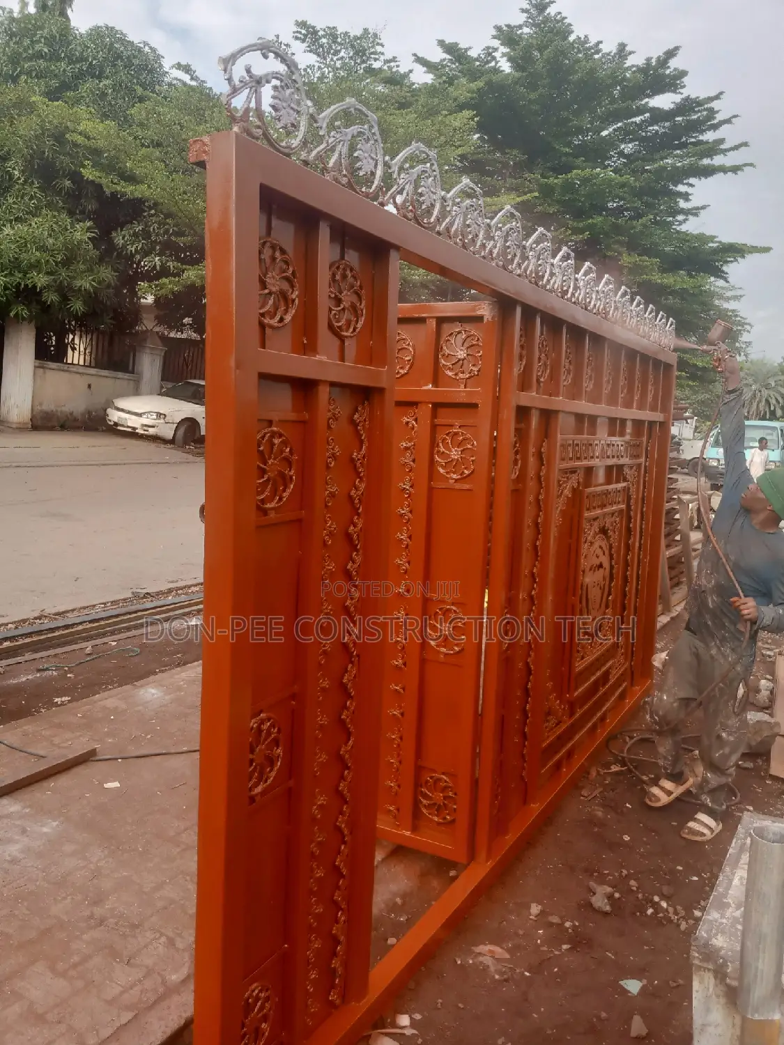 Solids Gate