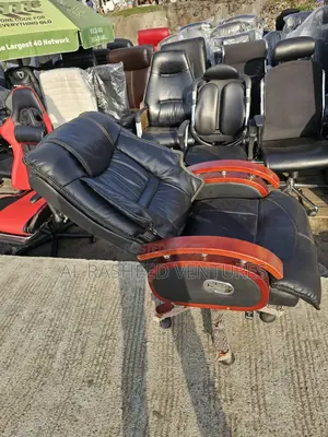 Reclam Chair (Tokunbo)