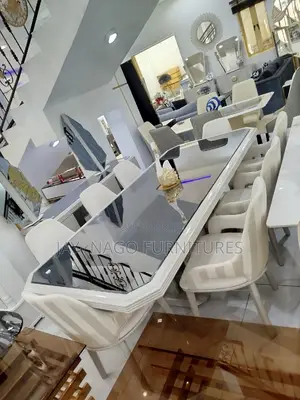 Newly Designed Luxury Glass Top Turkish Dining Set