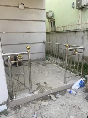 Strong and Durable Handrail for Bankonly and Stairs