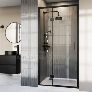 Inner Shower Cubicles