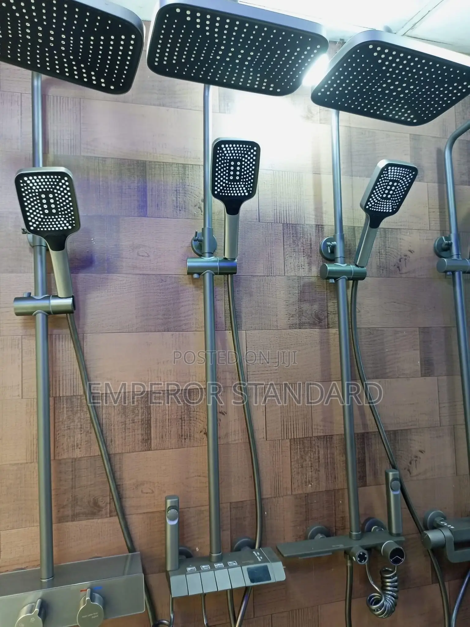 England Executive Piano Standing Shower