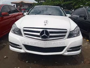 Mercedes-Benz C300 2013 White