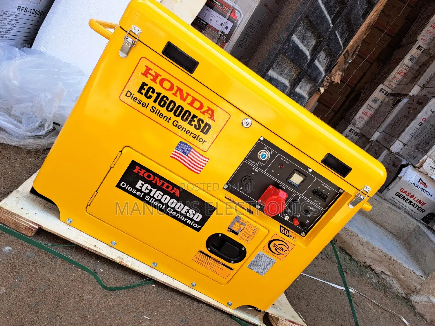 Three Phase Diesel Soundproof Generator 13.5kva