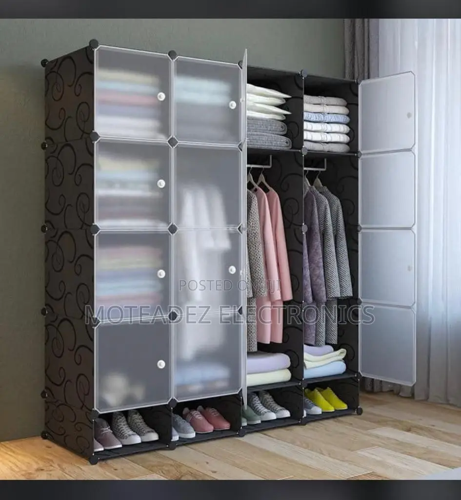 Detachable 4 Partitions Luxury Strong Quality Plastic Rubber Wardrobe