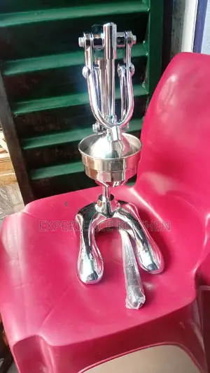 Manual Orange Peeler