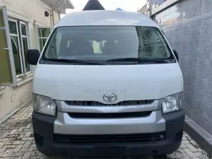 Toyota HiAce 2018