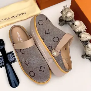 Premium Louis Vuitton Banger Half Shoe