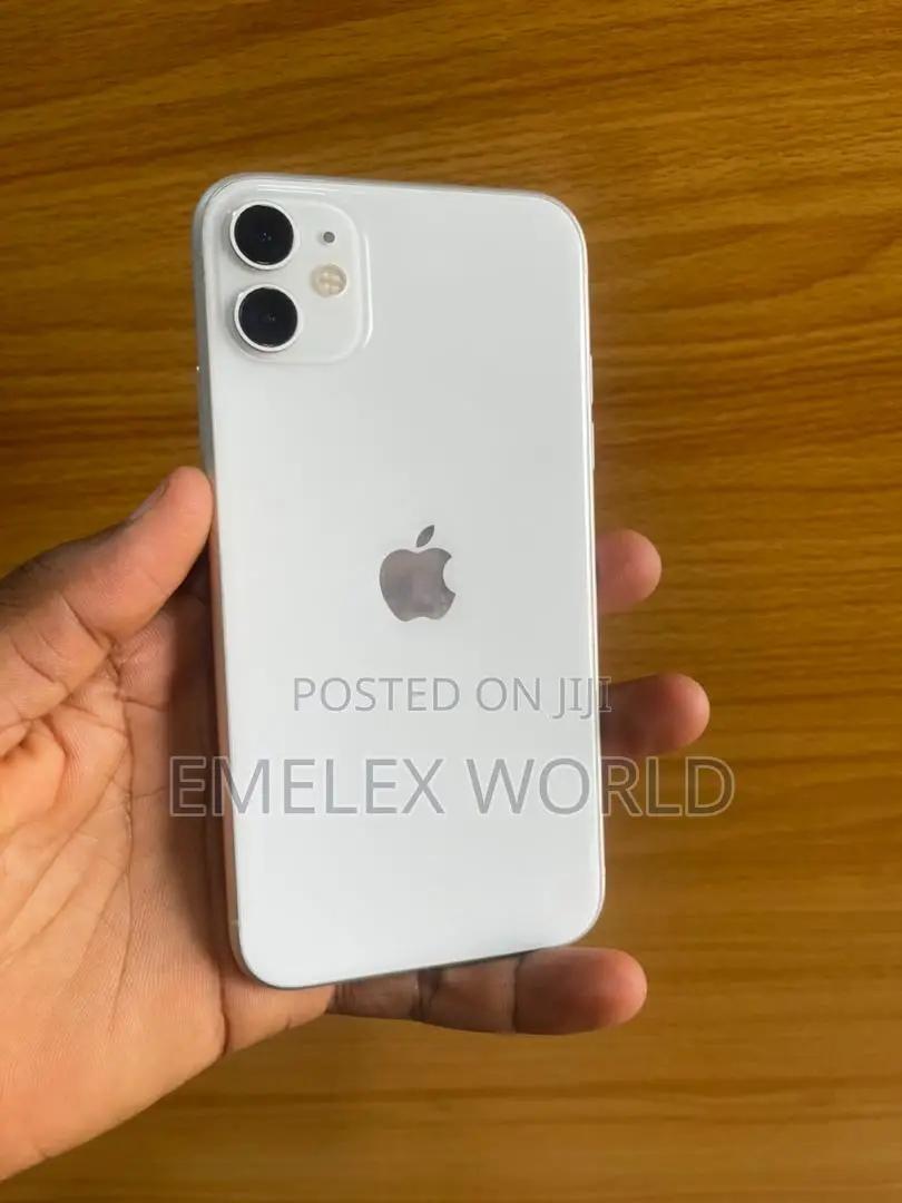 Apple iPhone 11 128 GB Silver
