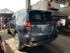 Toyota RAV4 3.5 Sport 4x4 2011 Gray