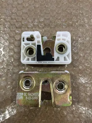 Sinotruk Howo Door Catcher