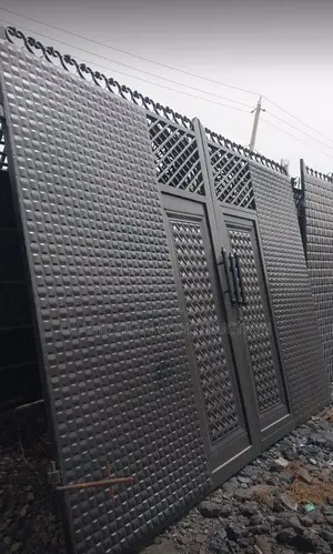 12ft Bi-Part Swing Gates.