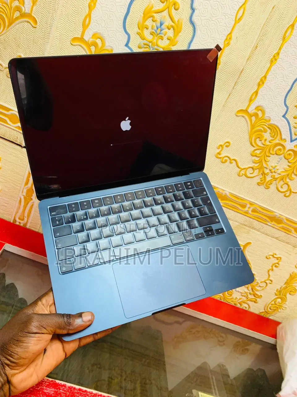 Laptop Apple MacBook Air 2022 M2 8GB Intel Core M SSD 256GB