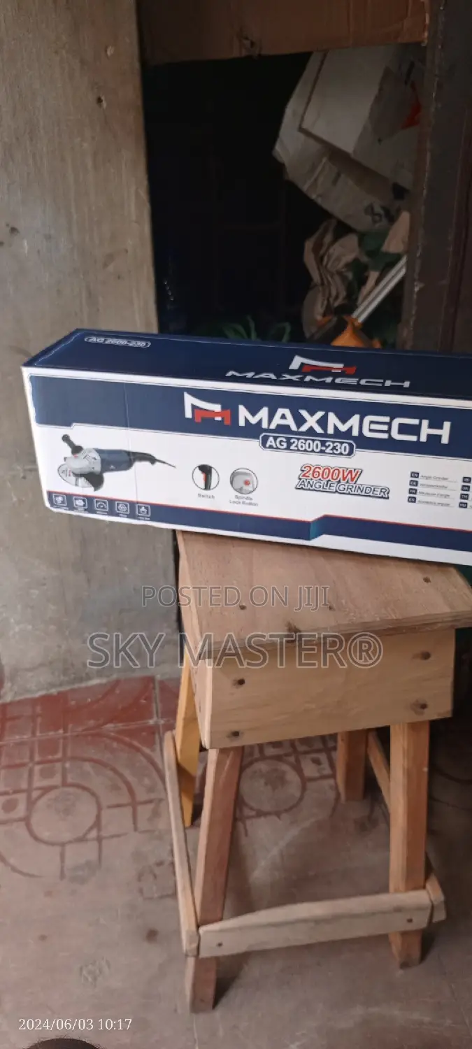 2600w Maxmech Angle Grinder