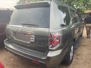 Honda Pilot 2008 Gray