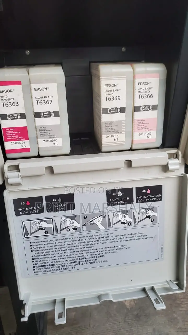 Epson Stylus Pro 7890 Printer