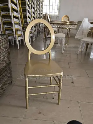 O Back Gold Chair
