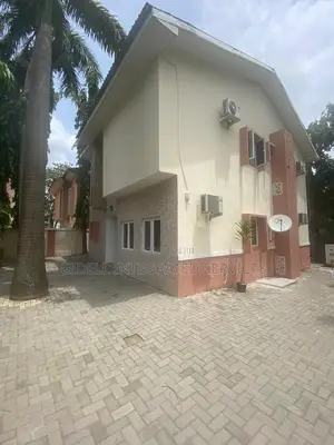 3bdrm House in Wuse 2 for rent
