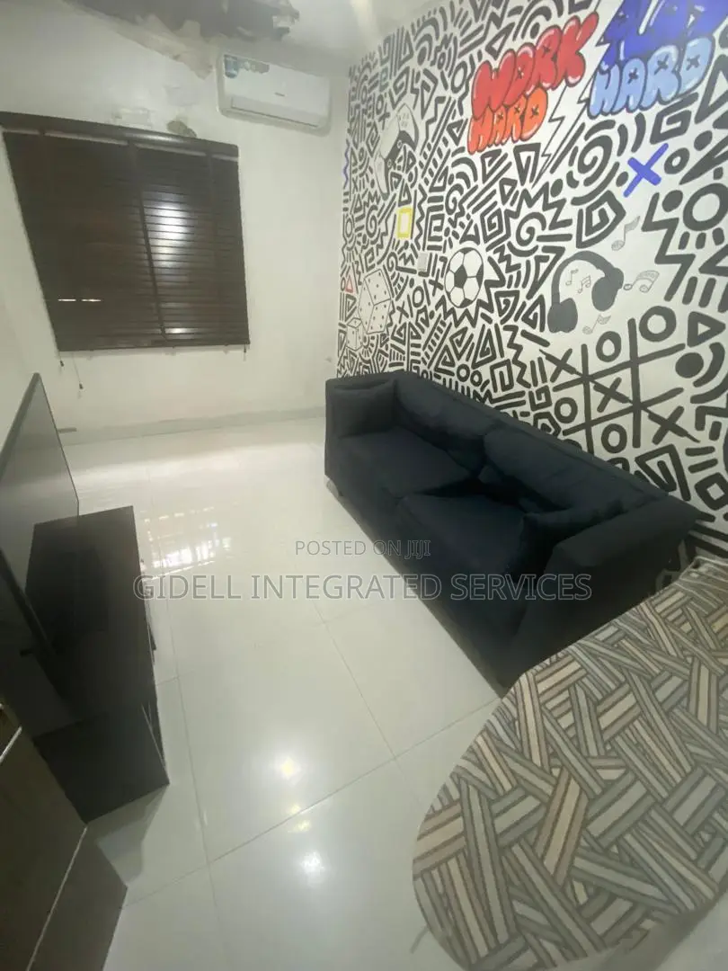 3bdrm House in Wuse 2 for rent
