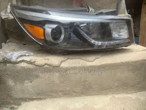 Kia Sedona Headlamp 2020 Charger Type LED
