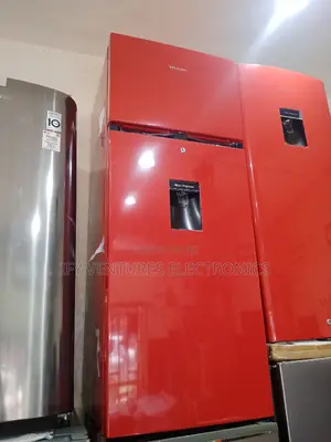 200 Litres Hisense Double Door Refrigerator With Dispenser.