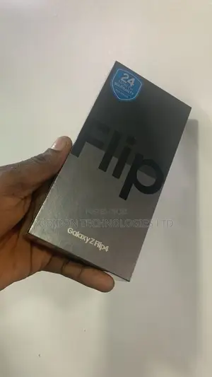 New Samsung Galaxy Z Flip4 512 GB Black