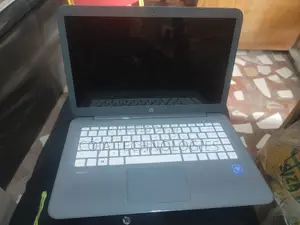 Laptop HP Stream 14 4GB Intel Celeron SSD 32GB