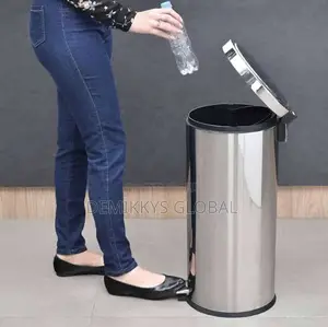 Photo - Stainless Steel Pedal Dustbin 30l