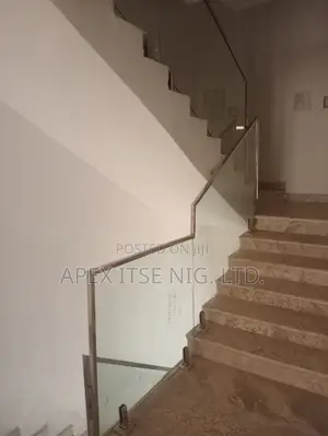 10mm Tempered Glass Staircase