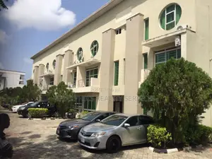 4bdrm Duplex in Osborne Foreshore Estate for sale