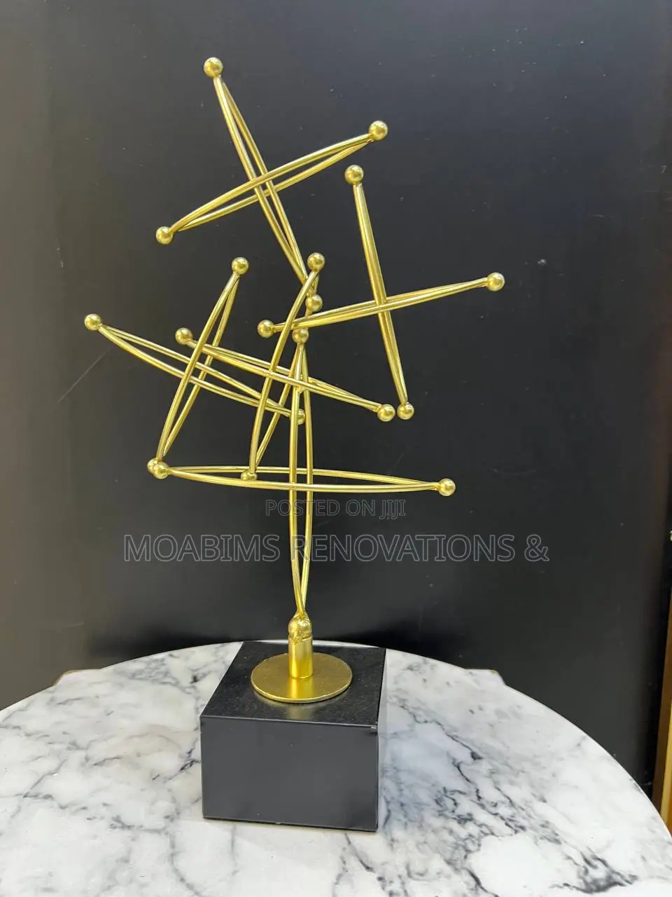 Console Decor -Spindle Stand