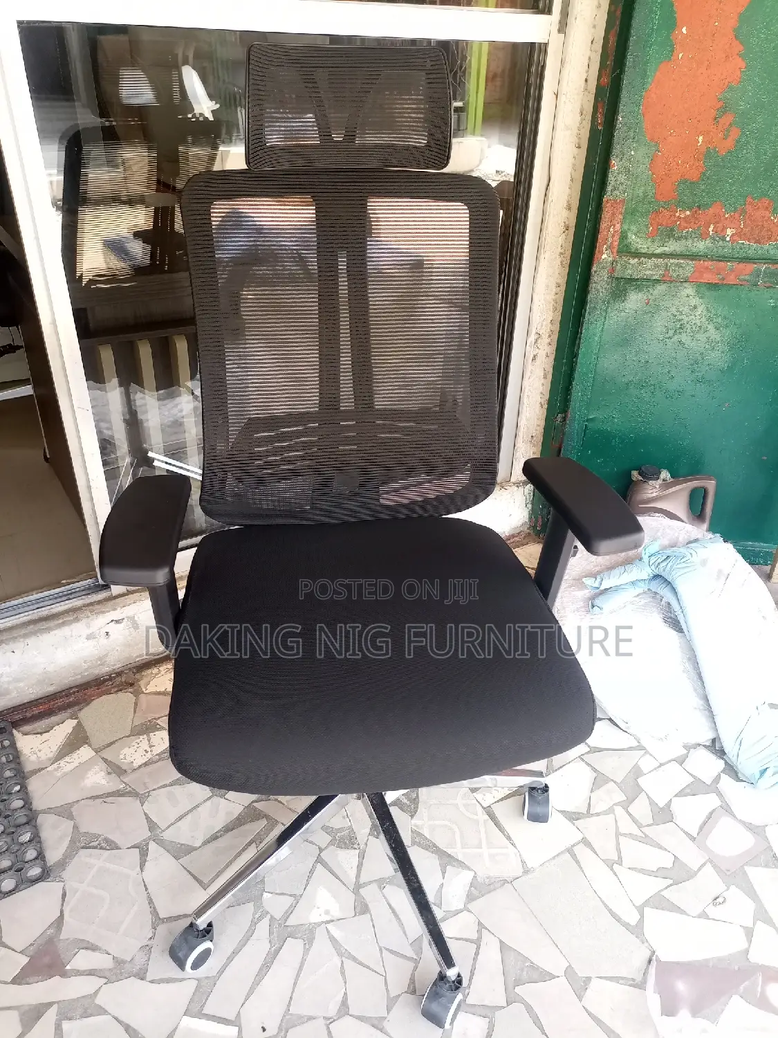 Butterfly Chair With Headrest