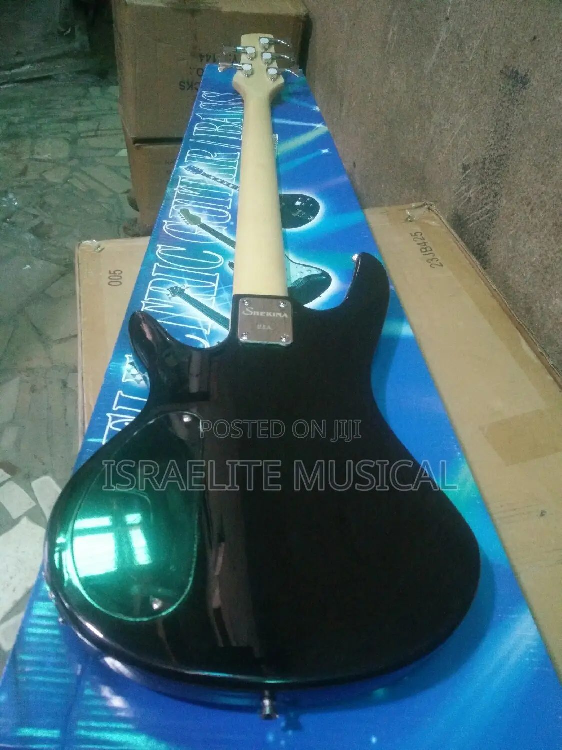 Quality 5 String Bass Guitar With Bag