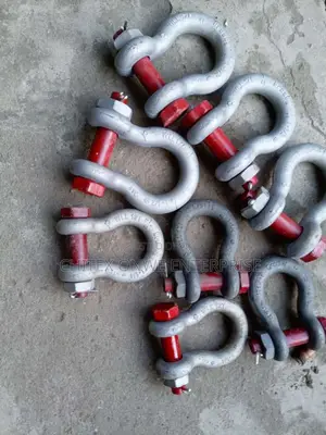 Crosby G-2150 Bolt-Type Chain Shackle (All Sizes Available)